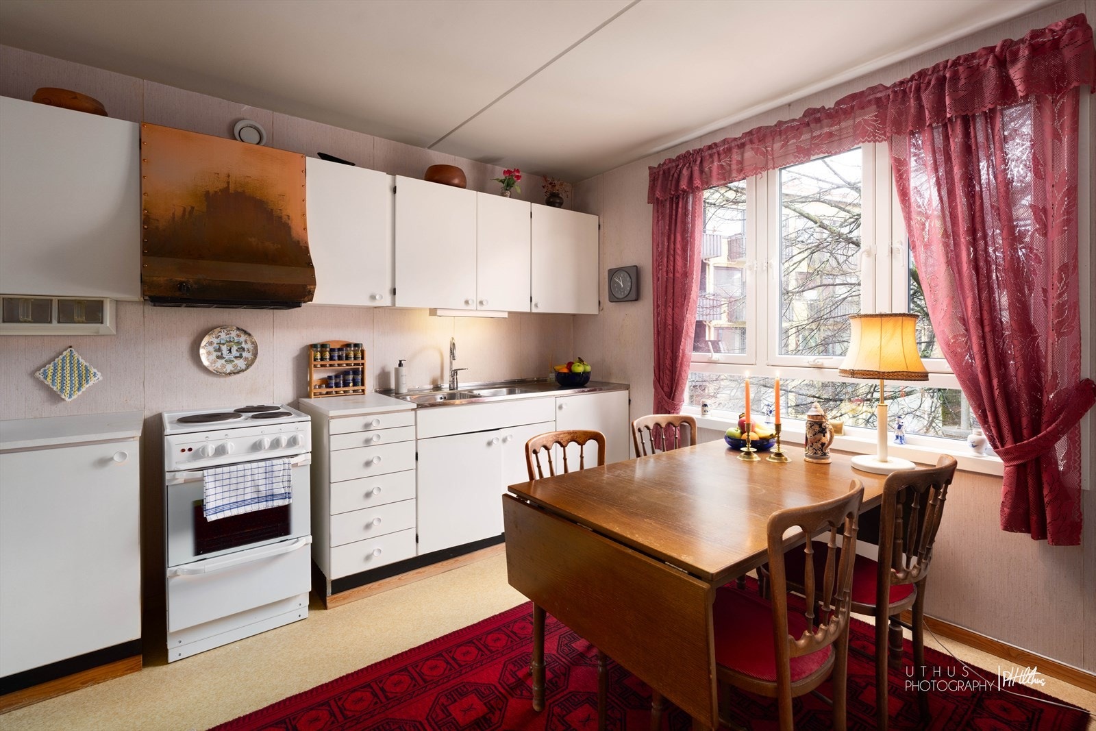 God plass til spisegruppe Galleribilde