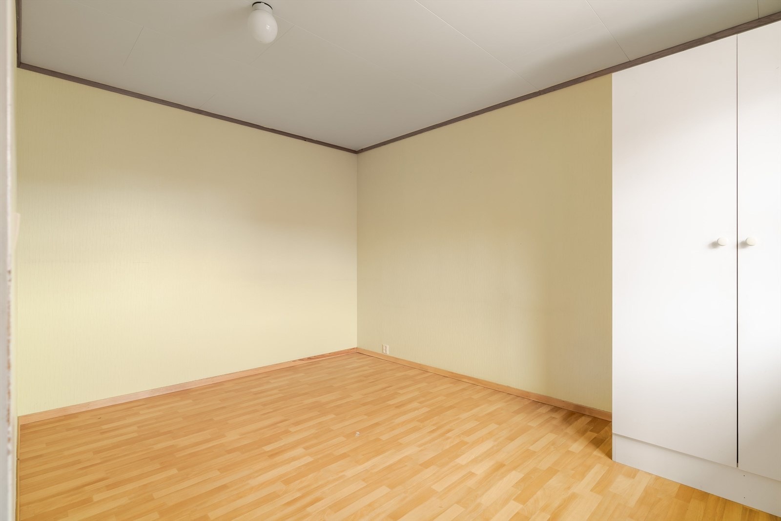 Hovedsoverommet er på 10,5 kvm. og har god plass til ønsket sengestørrelse samt garderobeskap. Galleribilde