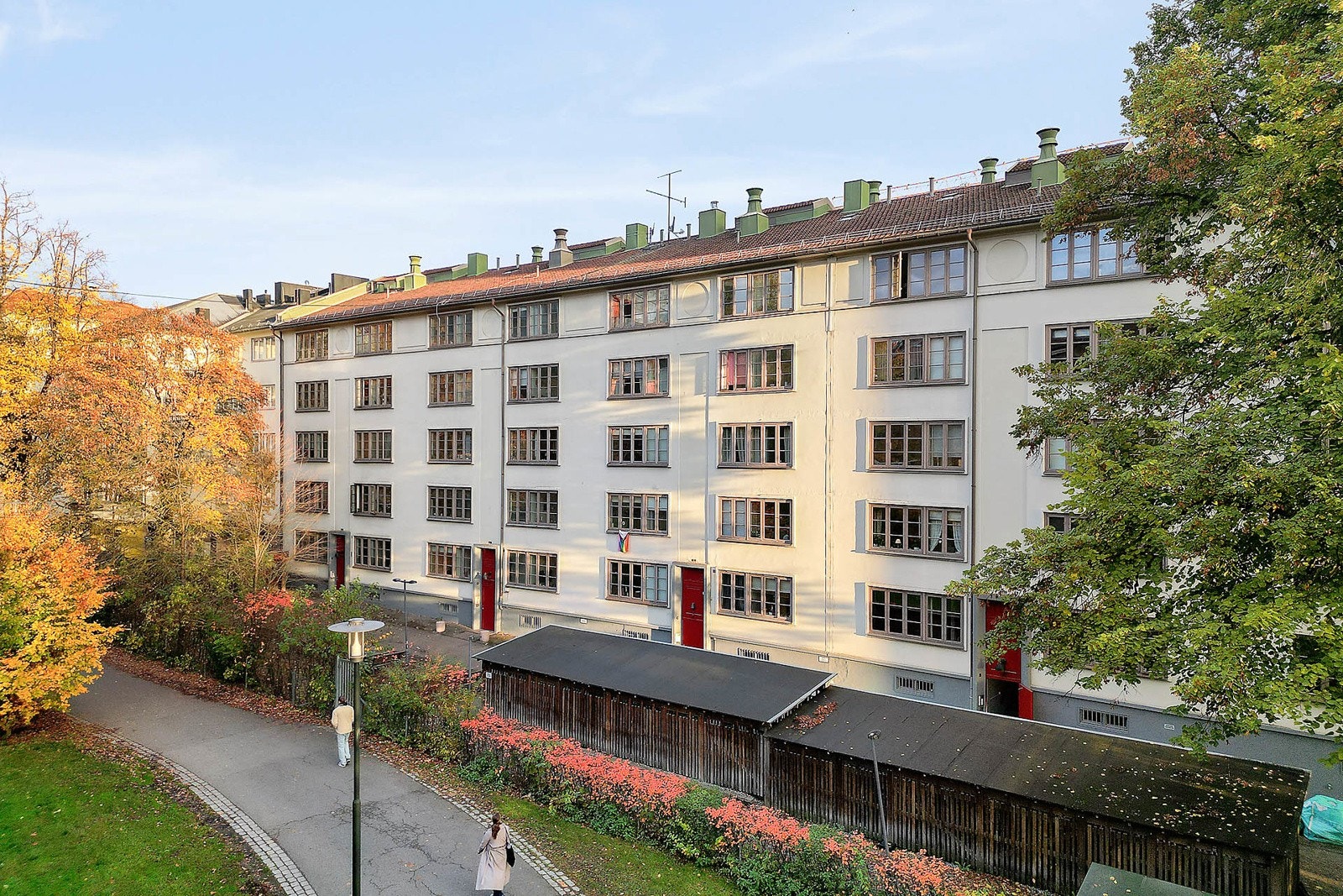 Attraktiv beliggenhet i urbant og veletablert bymiljø Galleribilde