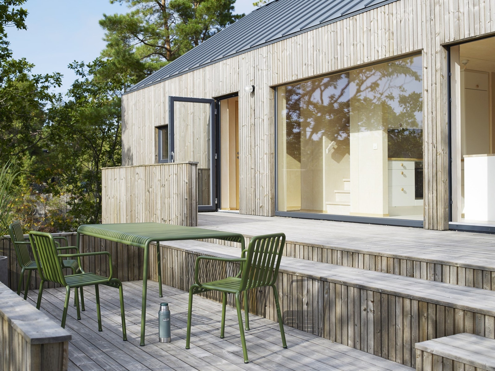 Både hytte og utearealer er tilpasset tomten istedenfor at tomten er tilpasset hytten Galleribilde