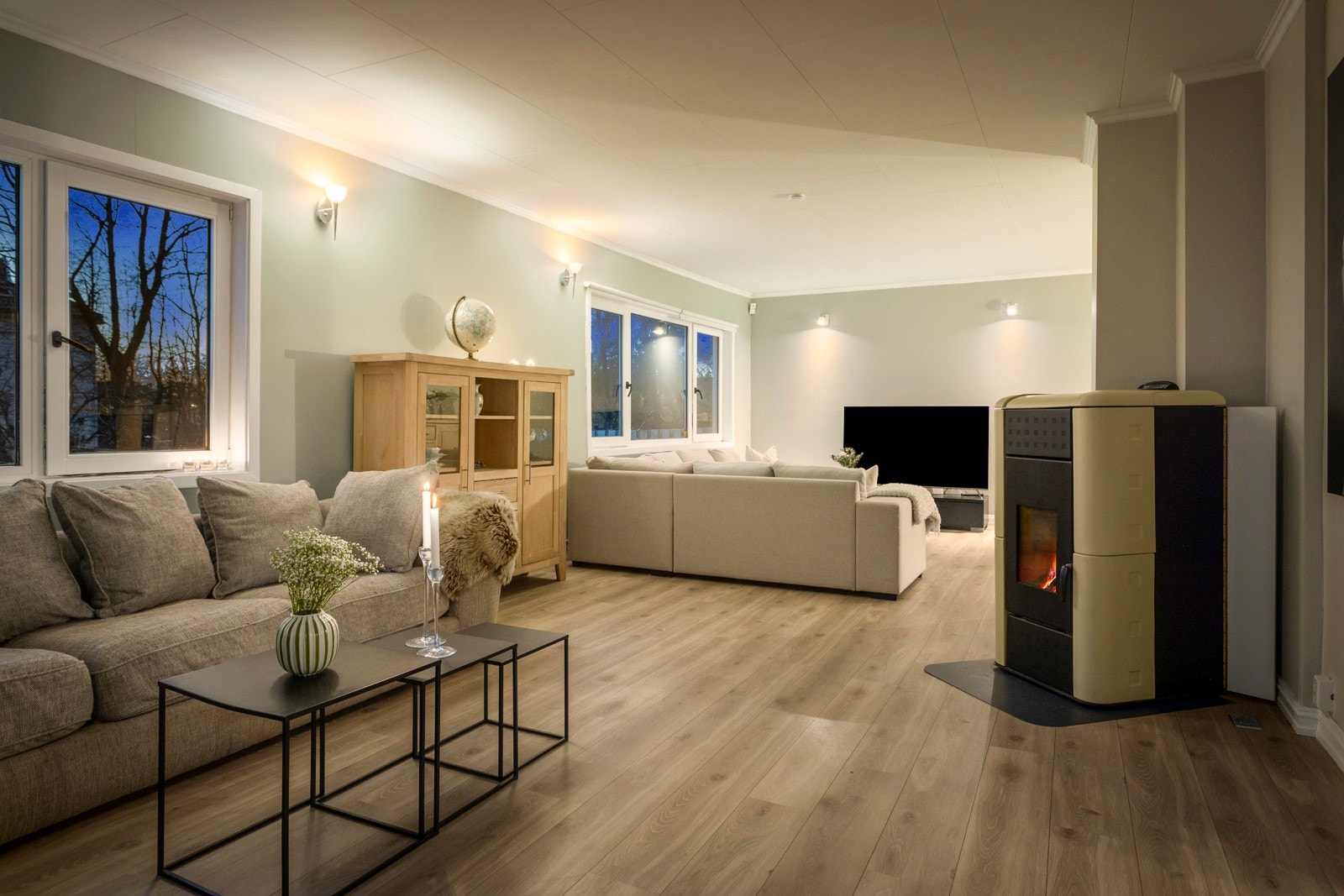 Om kvelden får boligen en helt spesiell atmosfære. Galleribilde