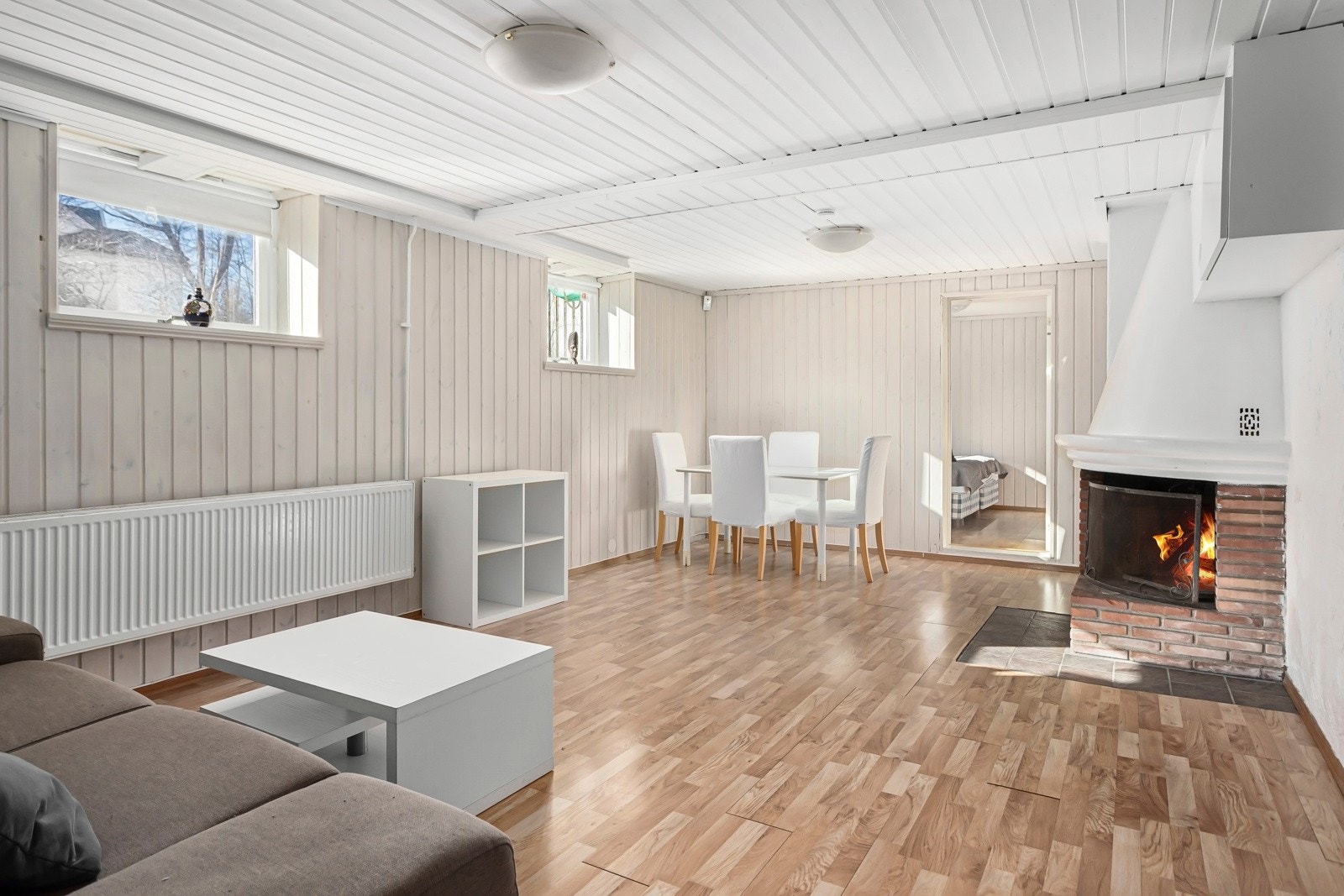 Romslig peisestue Galleribilde