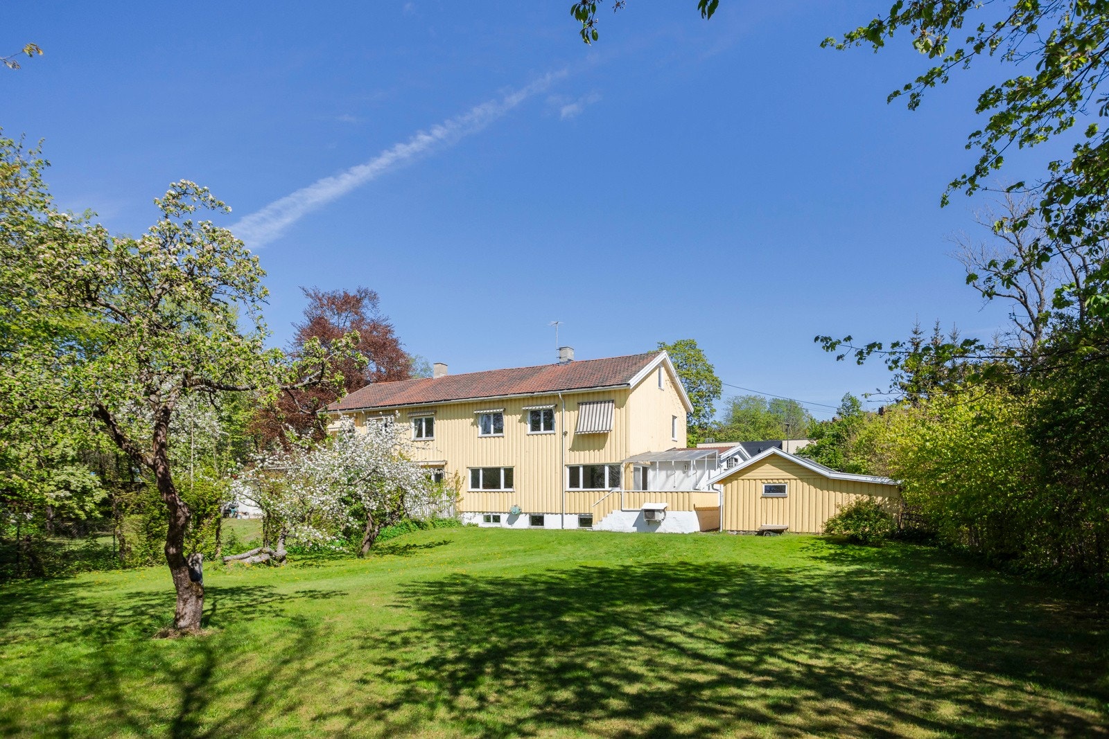 Meget anvendelig og god hage. Galleribilde