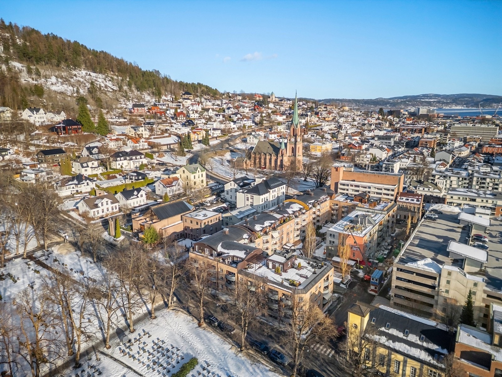 Gangavstand til Bragernesåsen med flotte tur- og rekreasjonsområder Galleribilde