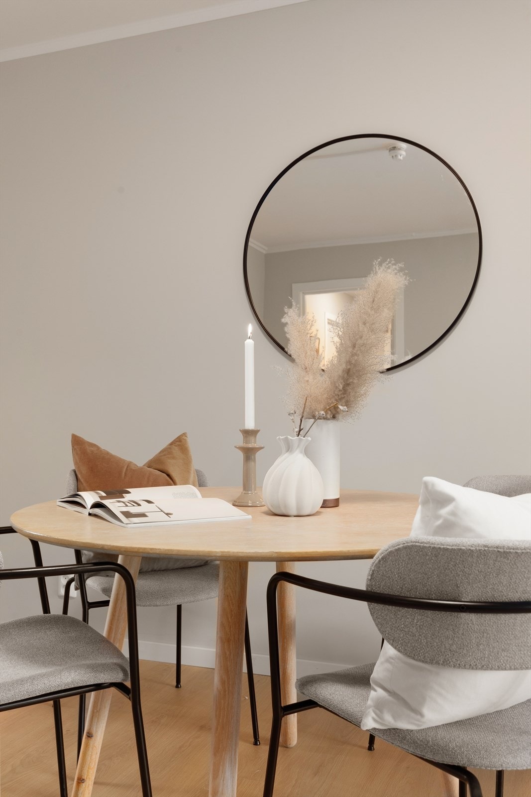 Naturlig plass for spisebord Galleribilde