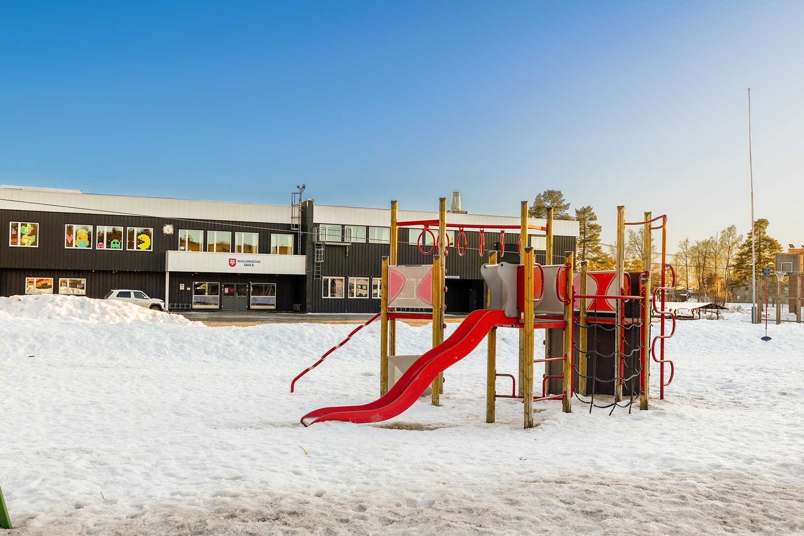 Hallingstad skole Galleribilde