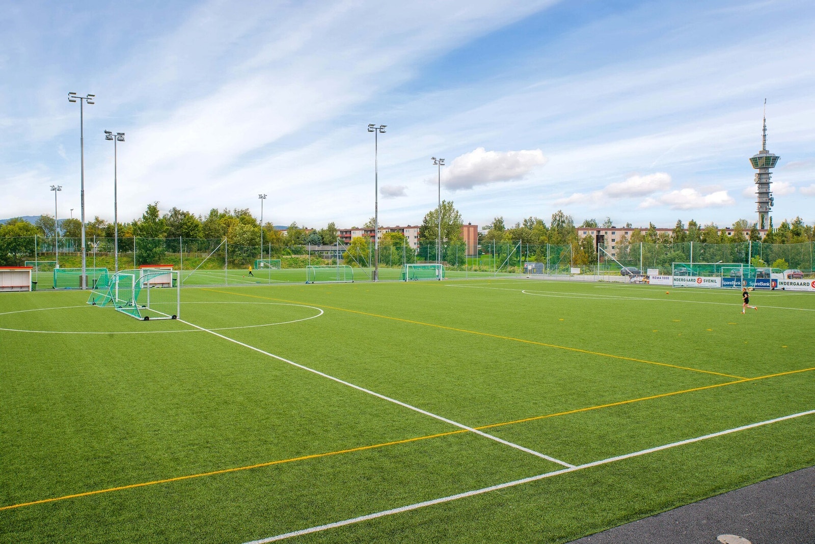 Stort fritid- og aktivitetstilbud i nærmiljøet i regi av Freidig Sportsklubb. Galleribilde