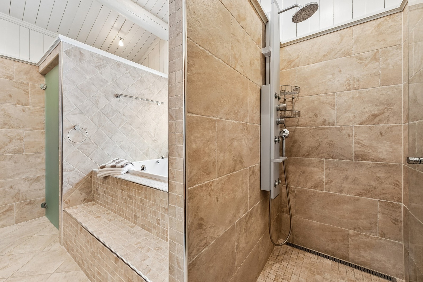 Bad tilknyttet hovedsoverom Galleribilde