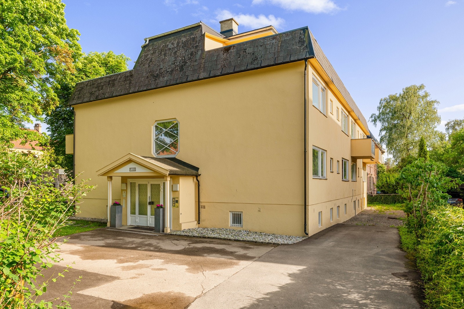 Her finner du vakre, tradisjonelle bygninger som gir deg en følelse av å reise tilbake i tid, samtidig som du nyter moderne bekvemmeligheter. Galleribilde