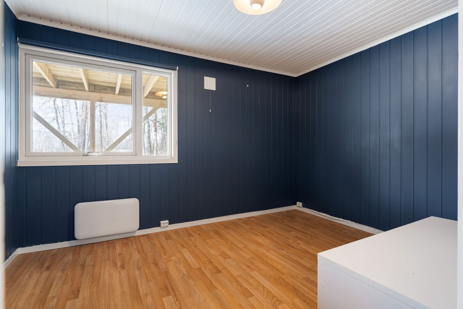 Stue på 10,7 m² i hybeldelen. Dette kan også benyttes som soverom nr. 2. Galleribilde