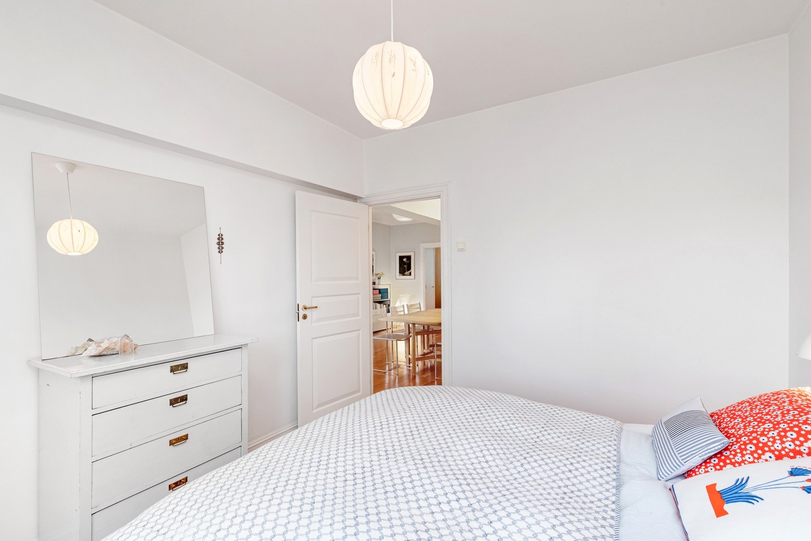 Soverom. Galleribilde