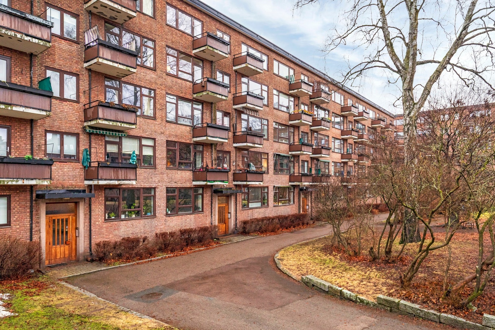 Fasade fra bakgård. Leiligheten ligger i 4.etasje. Galleribilde