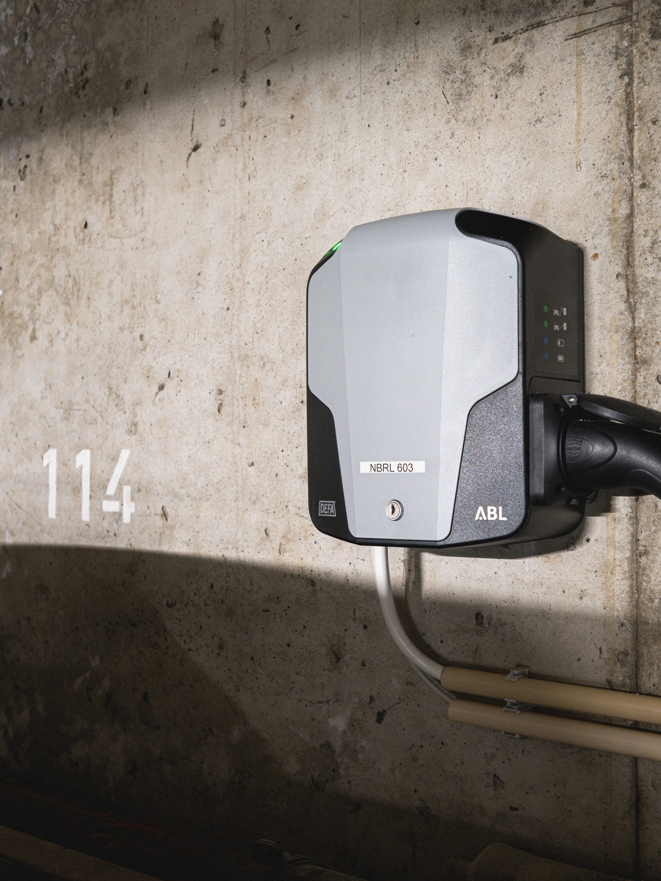 Her er det elbil-lader. Galleribilde