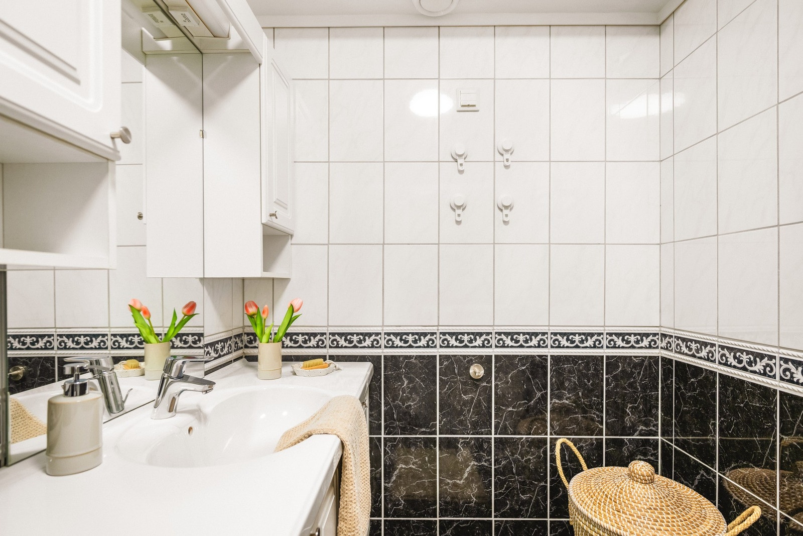 Badet måler 4,2 m². Galleribilde