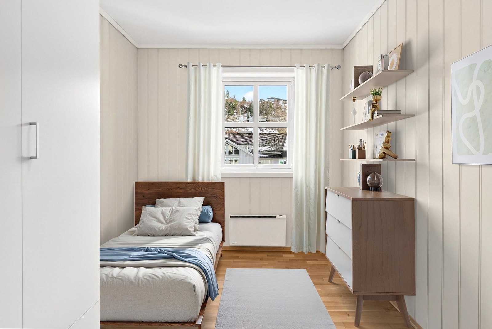 Soverom med vindu og utsikt mot sentrum - Digitalt innredet bilde Galleribilde