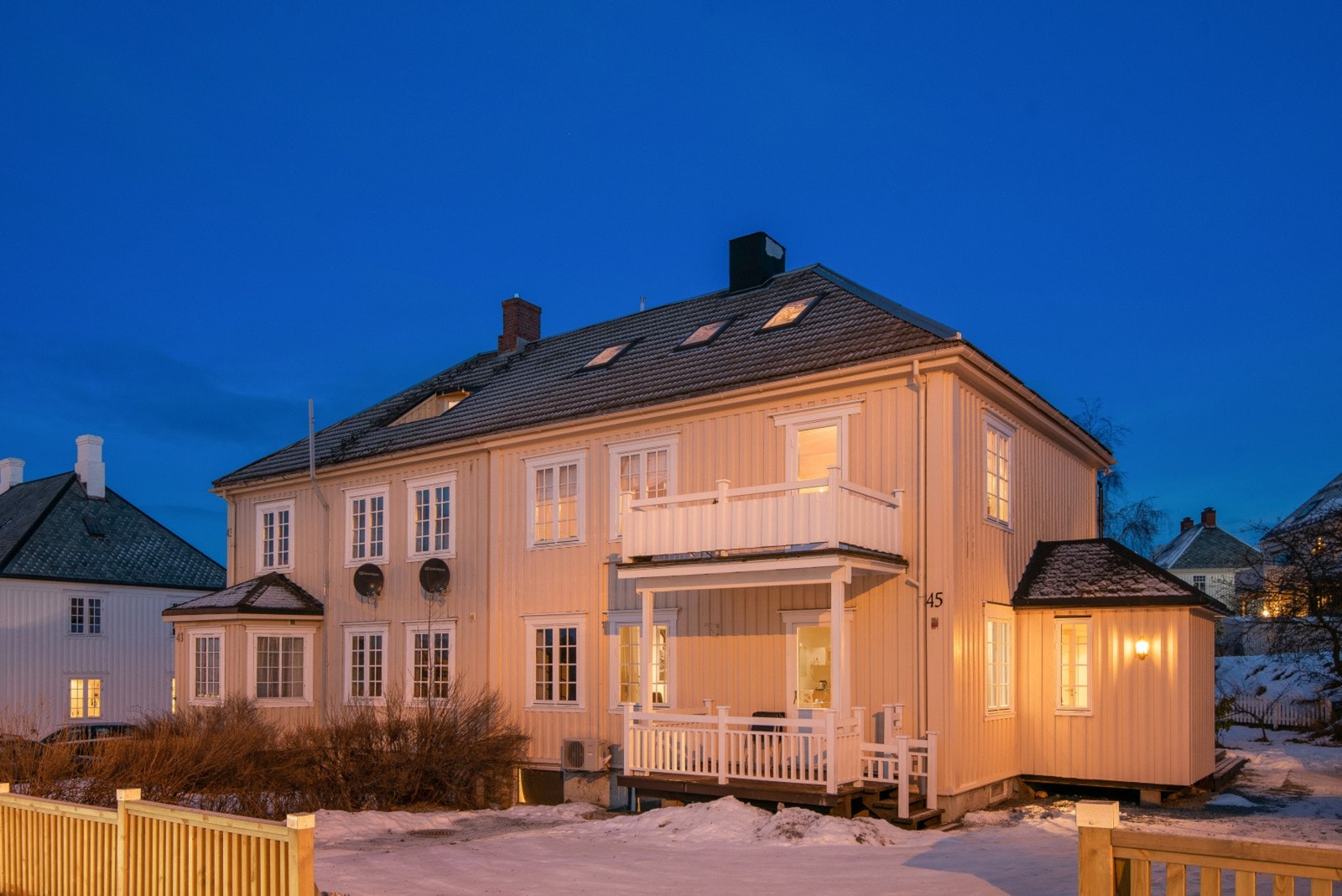 Leiligheten er i dag utleid for kr 33.000 per måned, eksklusive strøm og internett. Galleribilde