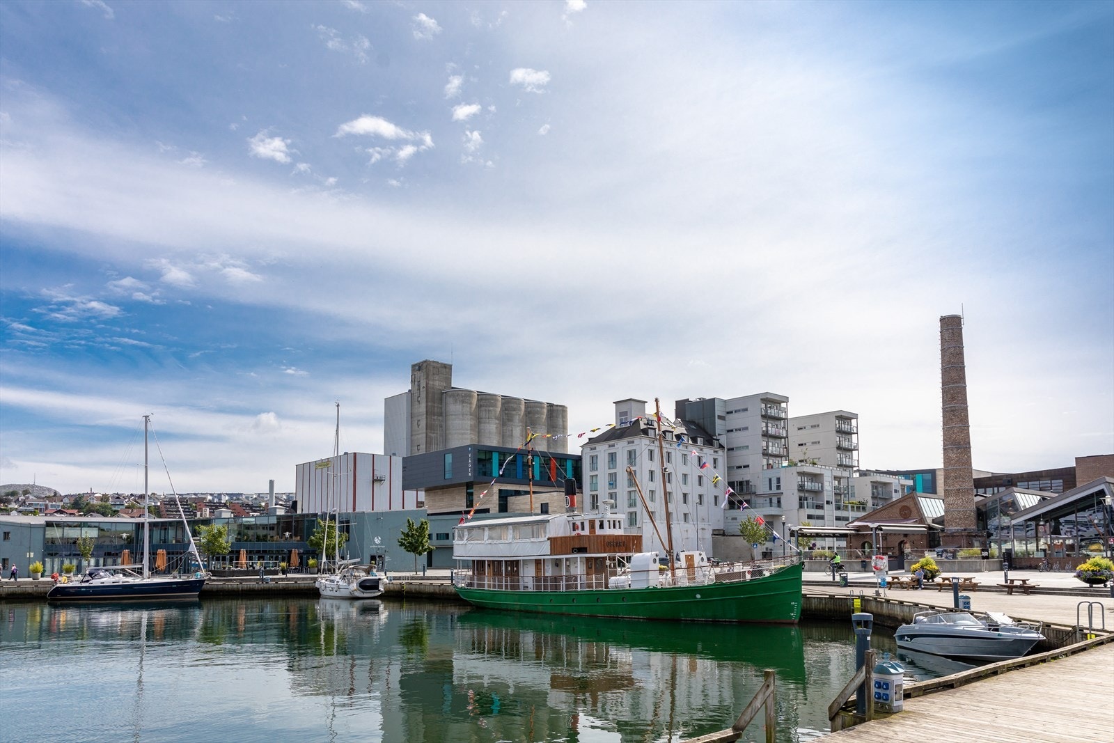 Kort spasertur ned til Sentrum Galleribilde