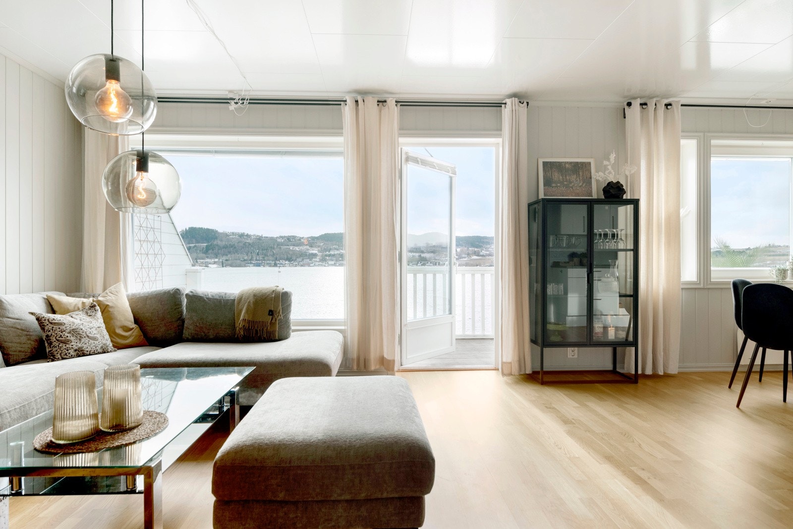 Flott utsikt mot Eidsbotn. Galleribilde