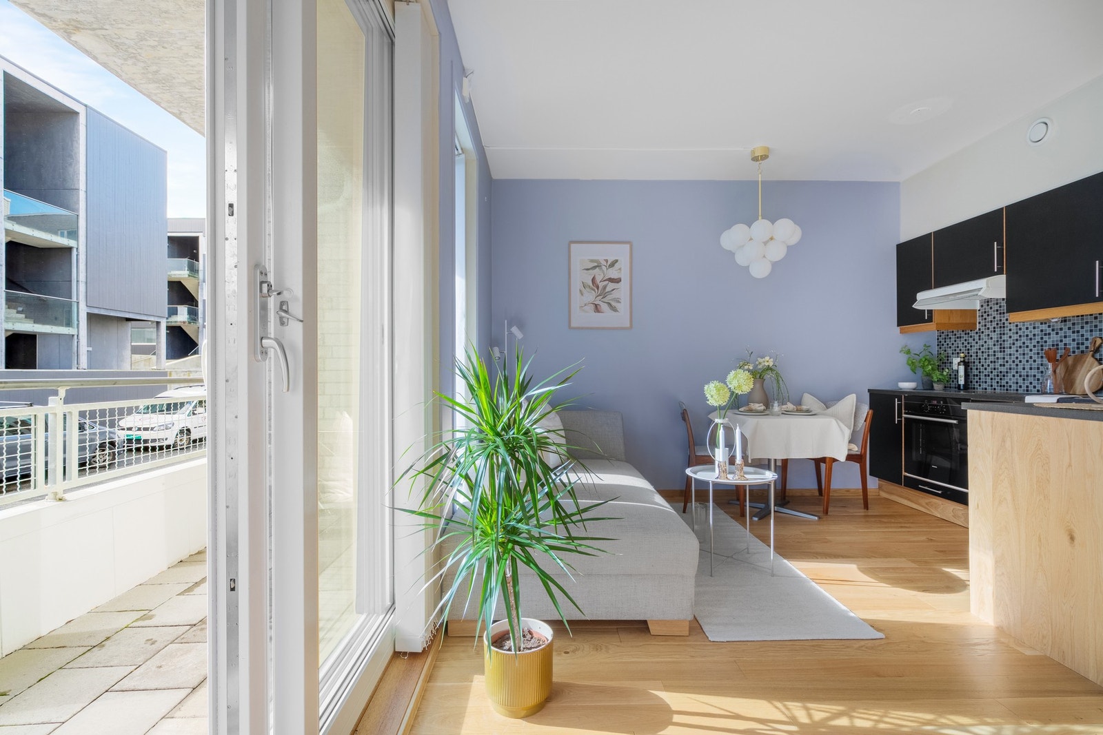 EIE eiendomsmegling v/ Herman Broen presenterer Laberget 76!
Foto: Arve Gravdal. Galleribilde