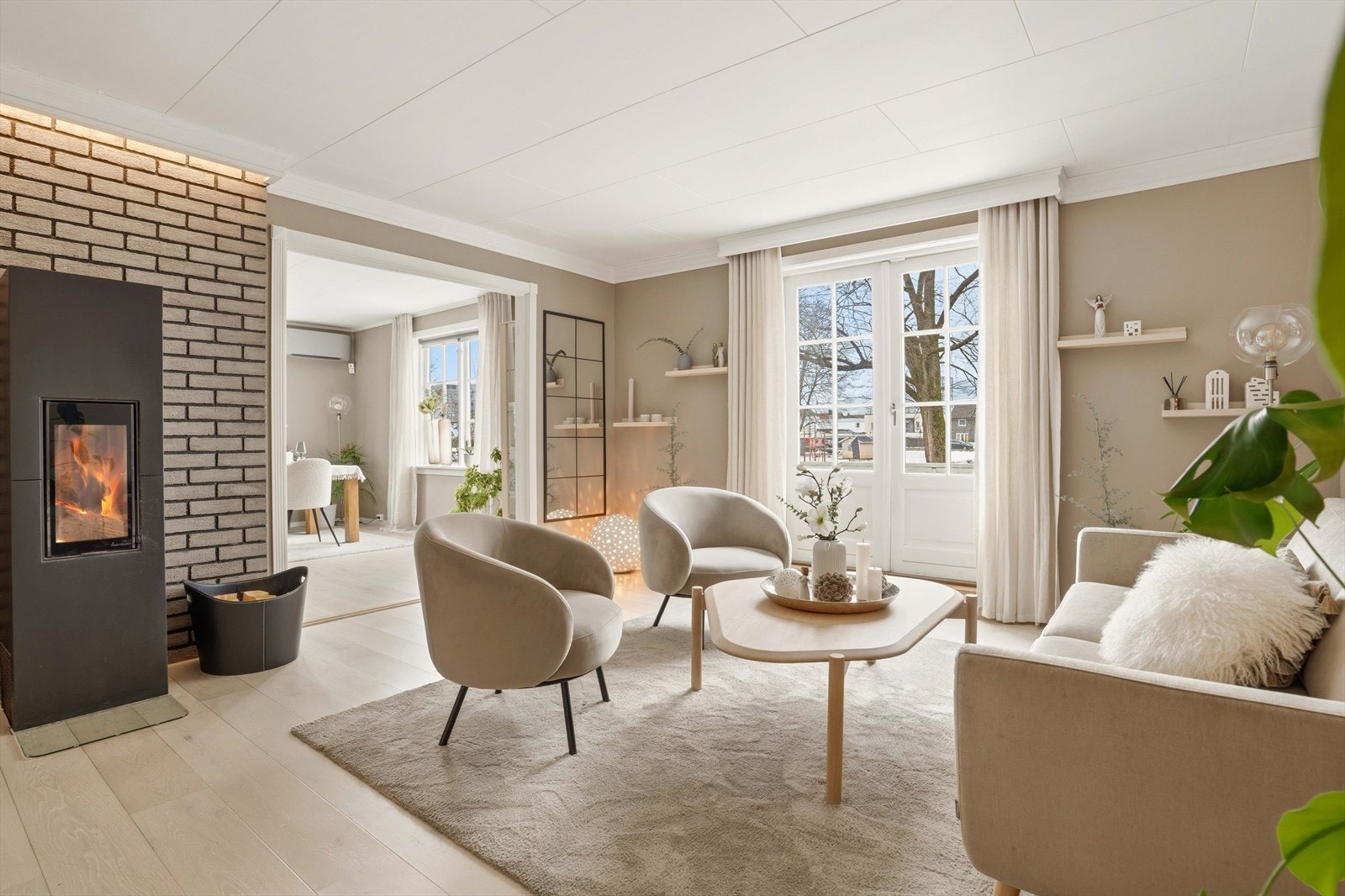 Peisovnen skaper en lun og hyggelig stemning på kjølige dager. Galleribilde