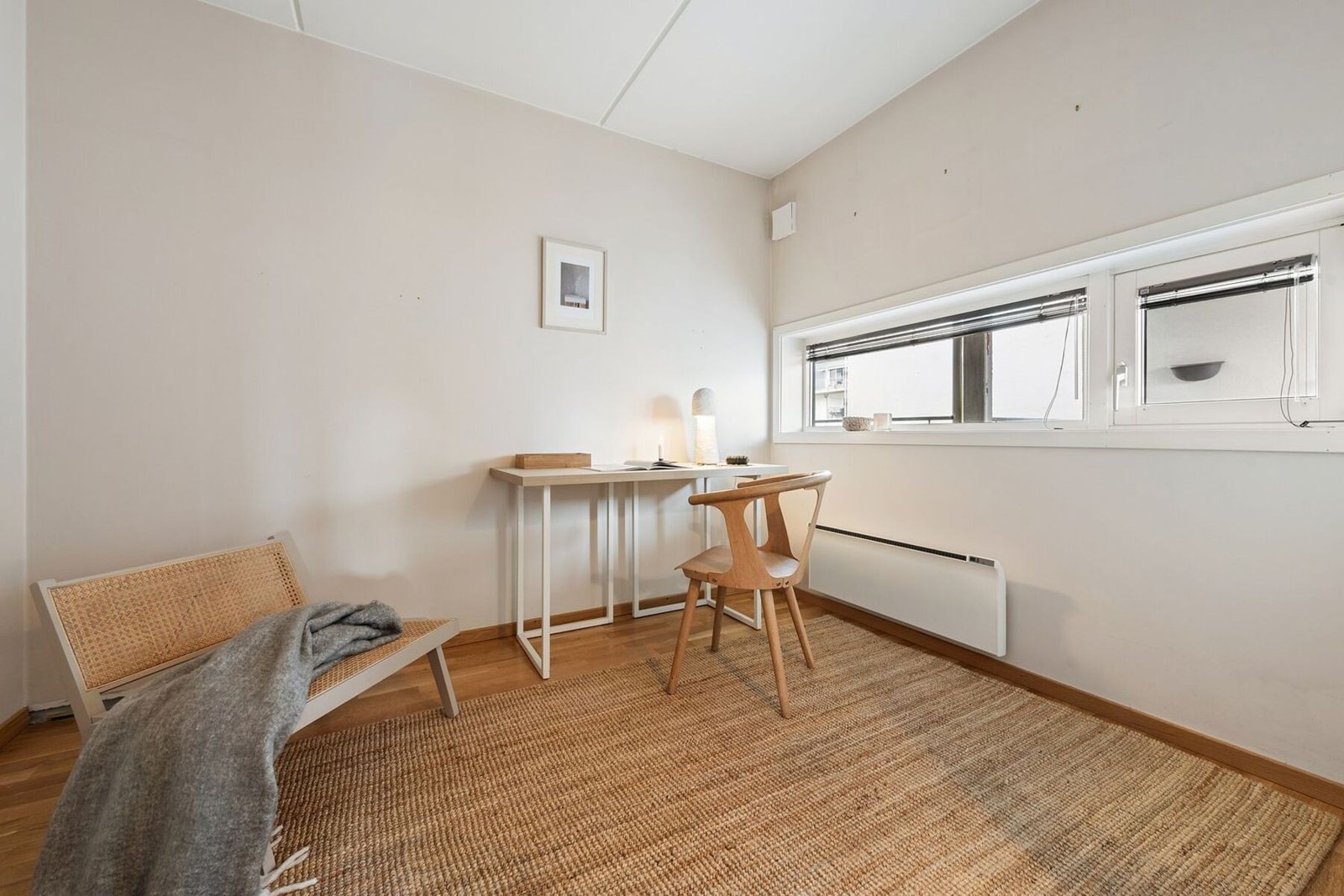 Det minste soverommet passer perfekt som barnerom, gjesterom eller kontor. Galleribilde