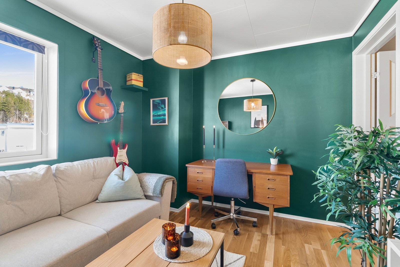 God plass til seng/sofa og øvrig ønsket møblement. Galleribilde