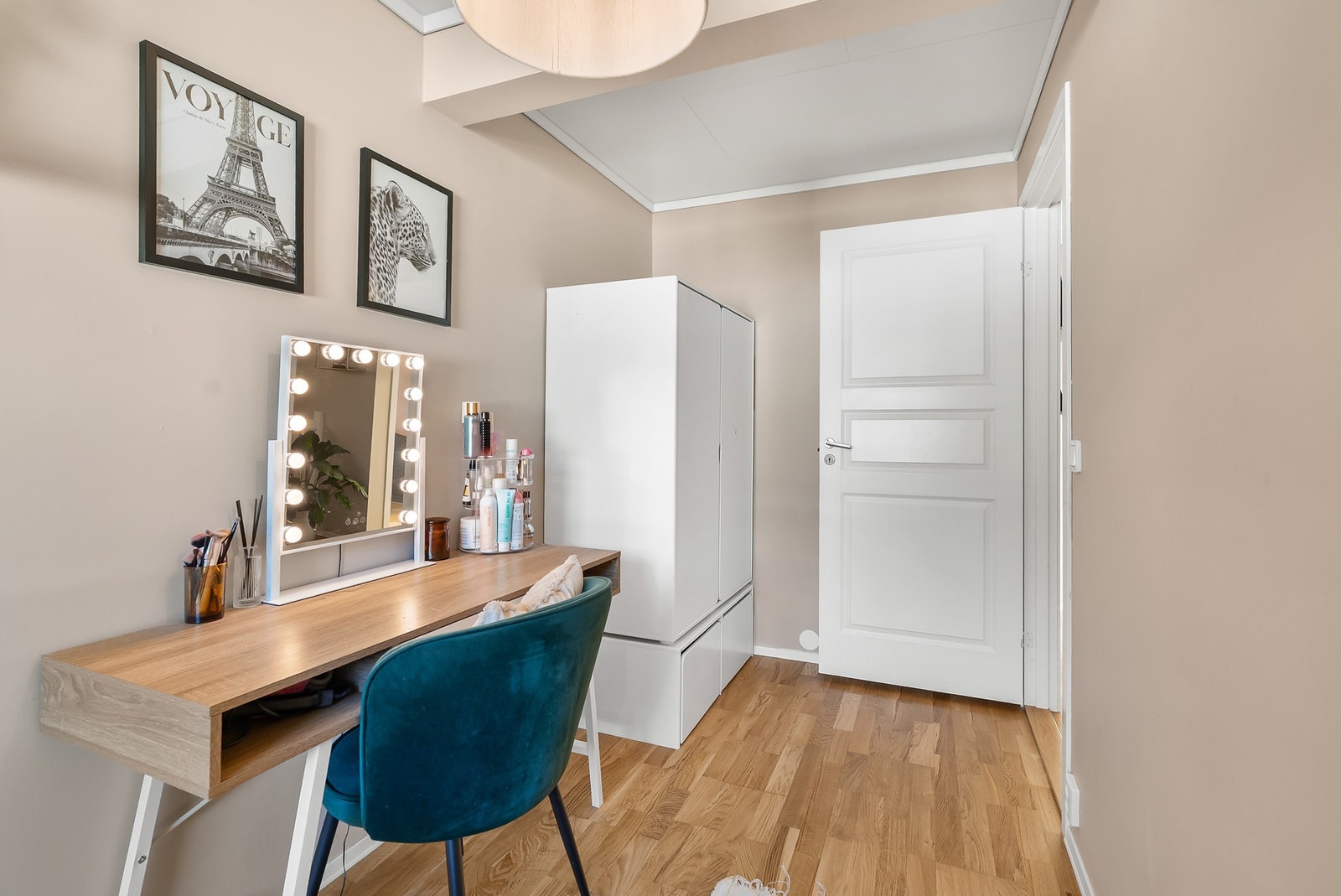 Soverom nr. 4. Galleribilde