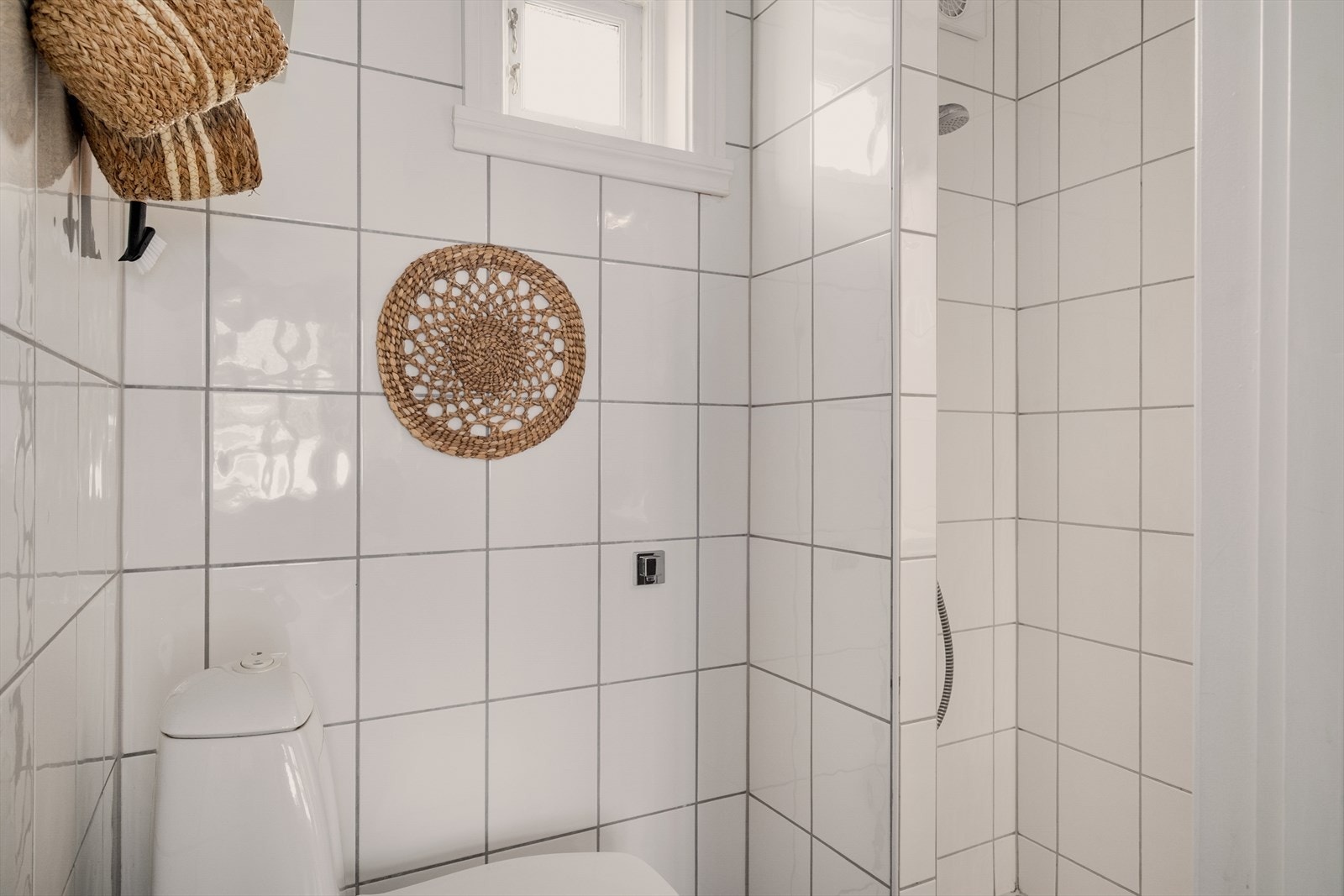 - Behagelig varme med elektriske varmekabler i gulv - Galleribilde