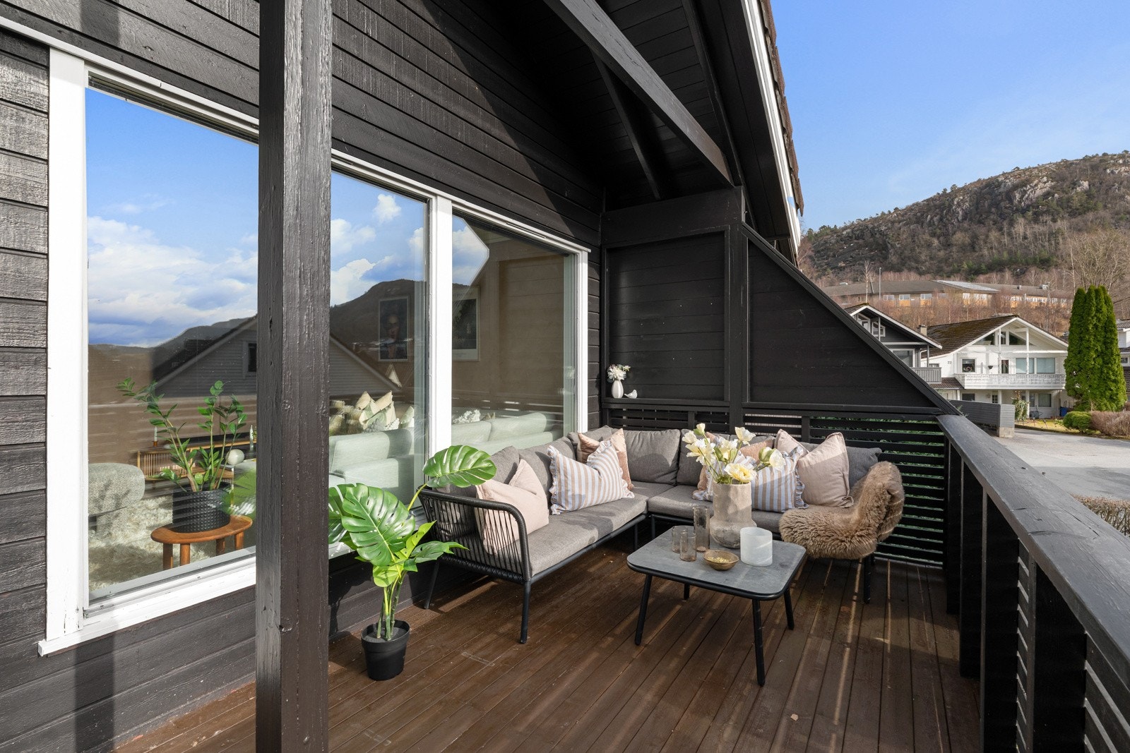 Denne kroken blir flittig brukt etter en lang dag på jobb med kaffekoppen i hånda og en god bok. Galleribilde