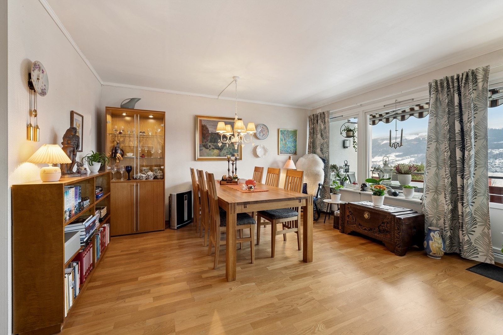 Her kan venner og familie samles rundt bordet for å nyte et bedre måltid sammen. Galleribilde