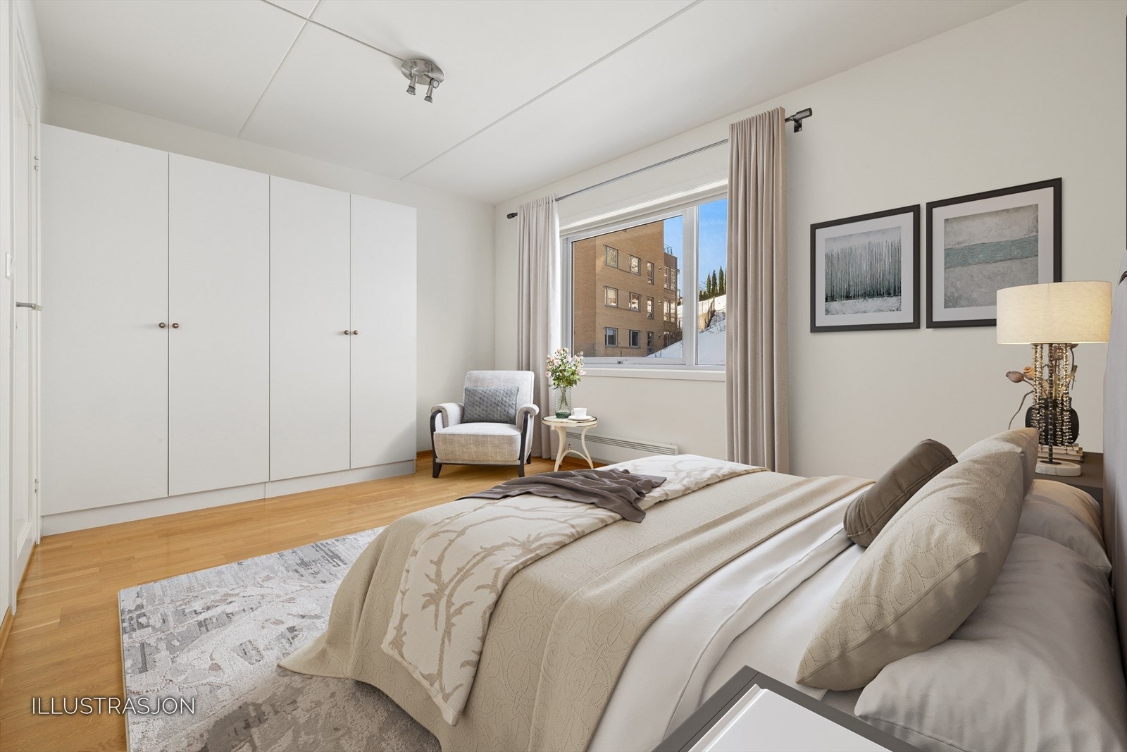 Hovedsoverommet har god plass til dobbeltseng og rikelig med oppbevaringsplass. Digitalt møblert Galleribilde