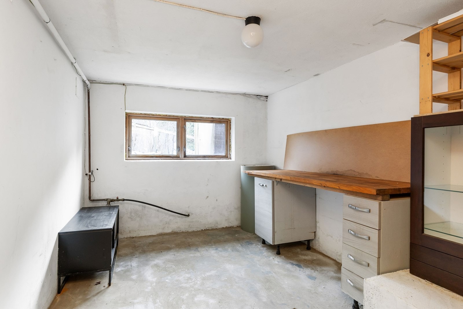 Kjellerrom Galleribilde