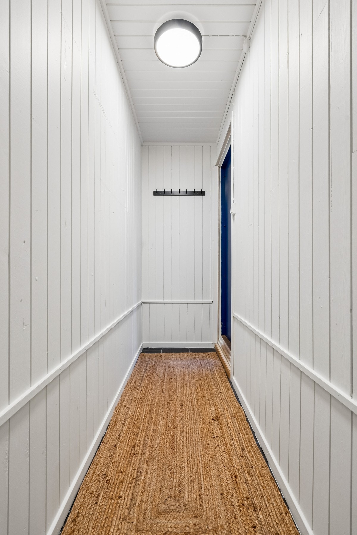 Kjelleren har en egen inngang Galleribilde