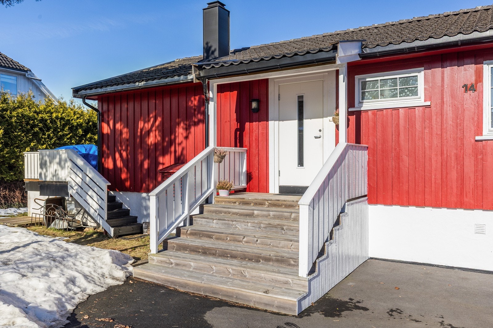 Pent inngangsparti Galleribilde