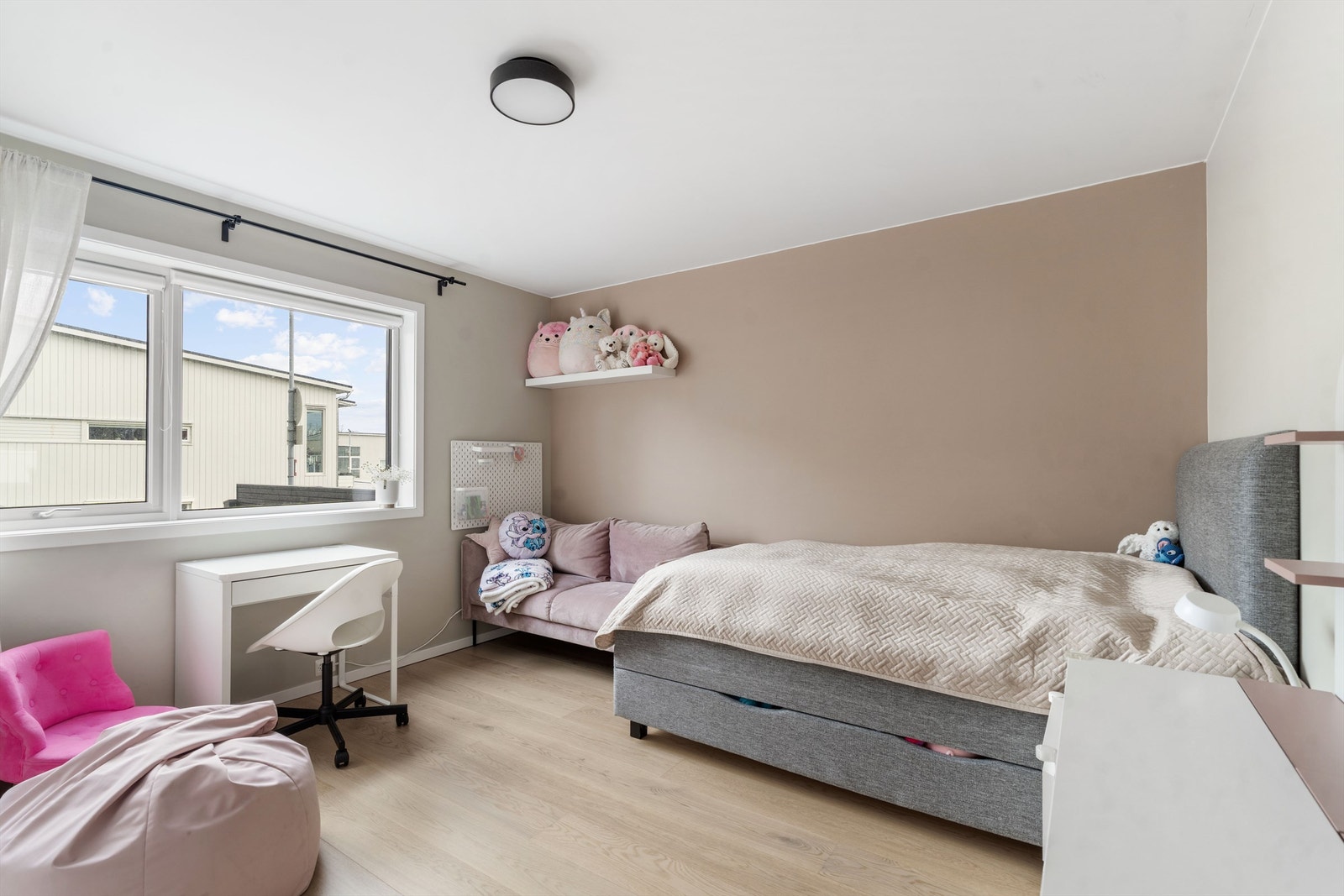 Soverom nr. 2 i 1 etg. Galleribilde