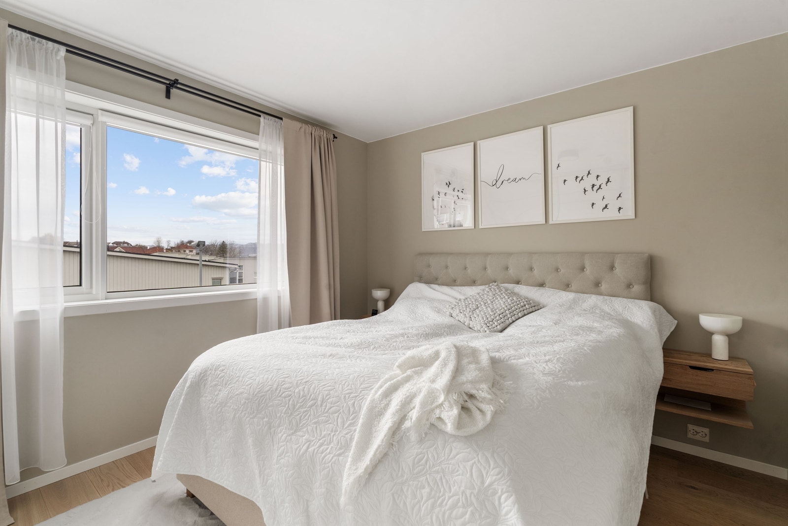 Soverom i 2 etg. Galleribilde