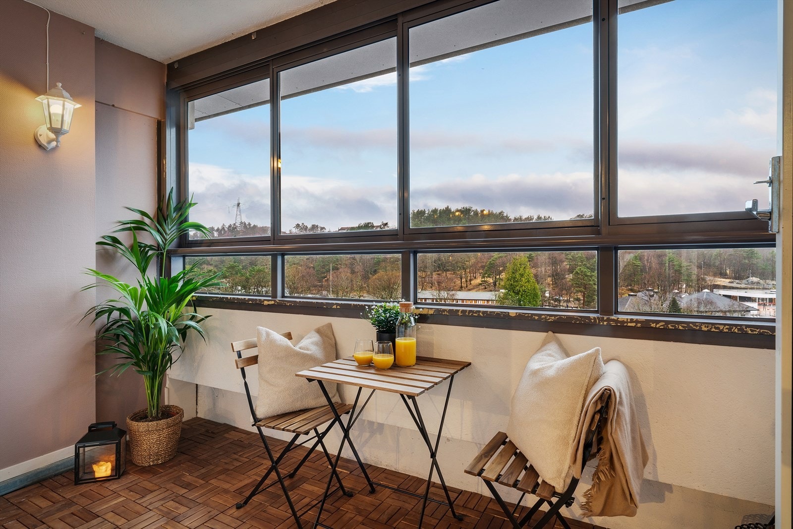 - En lys og fin 3-roms leilighet med svært attraktiv beliggenhet like ved Vestkanten- Galleribilde