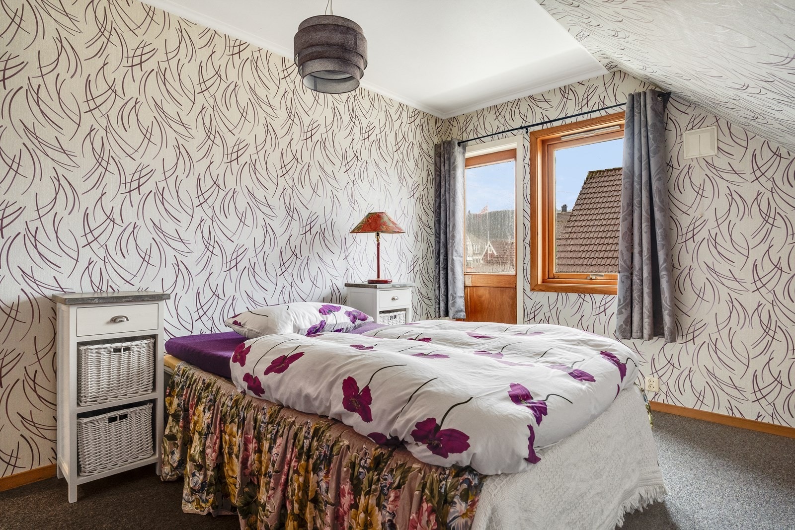 Hovedsoverommet har utgang til luftealtan Galleribilde