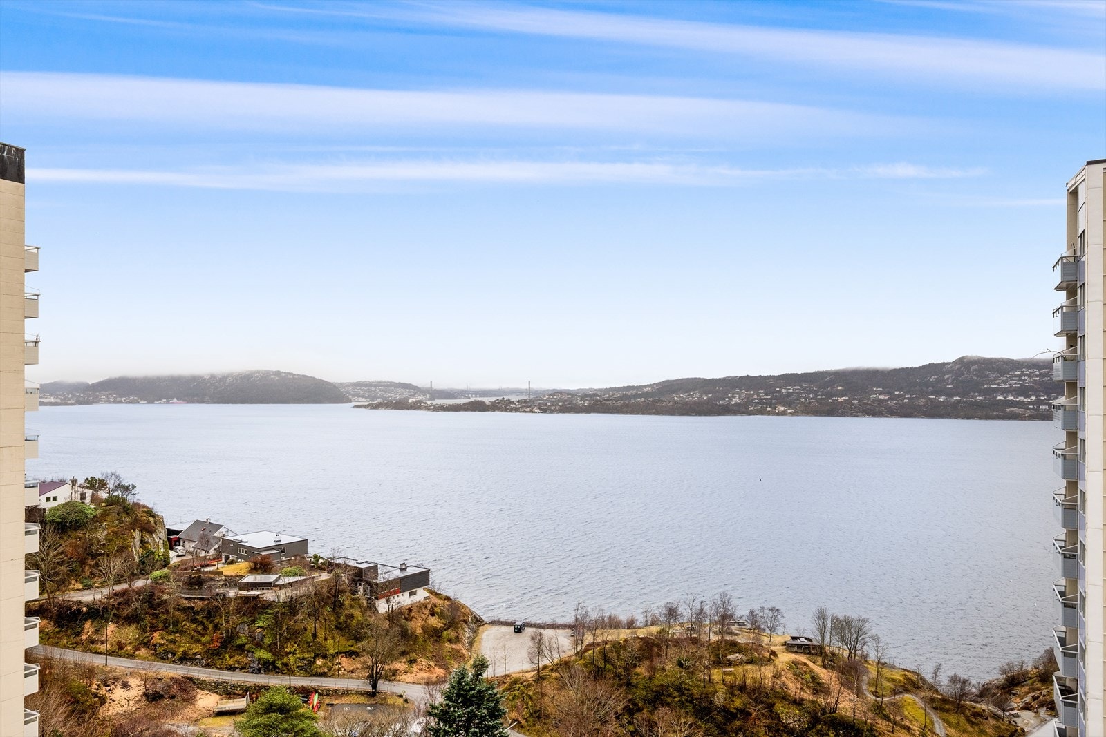 Utsikten over innseilingen er helt magisk! Galleribilde