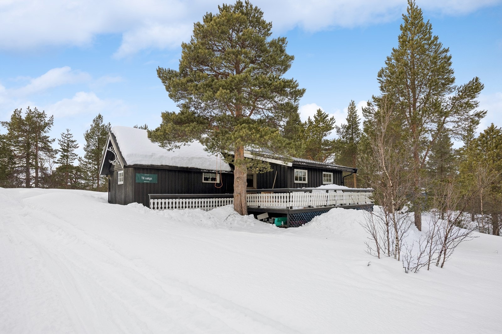 En fritidsbolig over ett plan beliggende i naturskjønne Bollo. Galleribilde