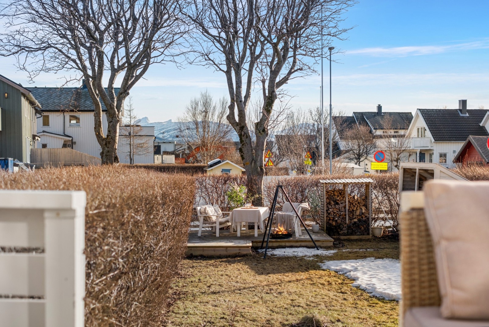 Trapp ned til hage Galleribilde