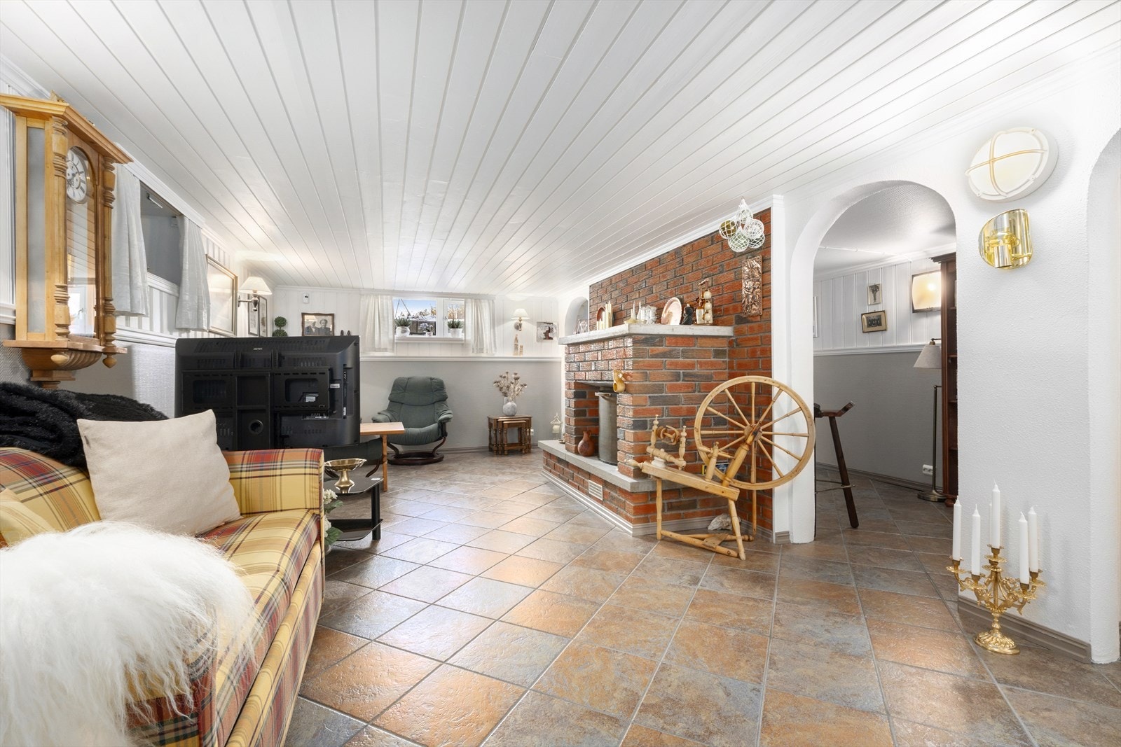 Innredet kjellerrom. Galleribilde