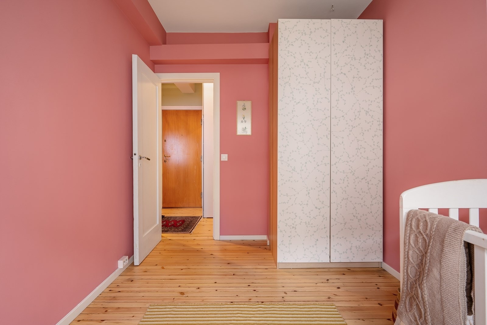 God plass til garderobeskap og det man ellers måtte trenge. Galleribilde