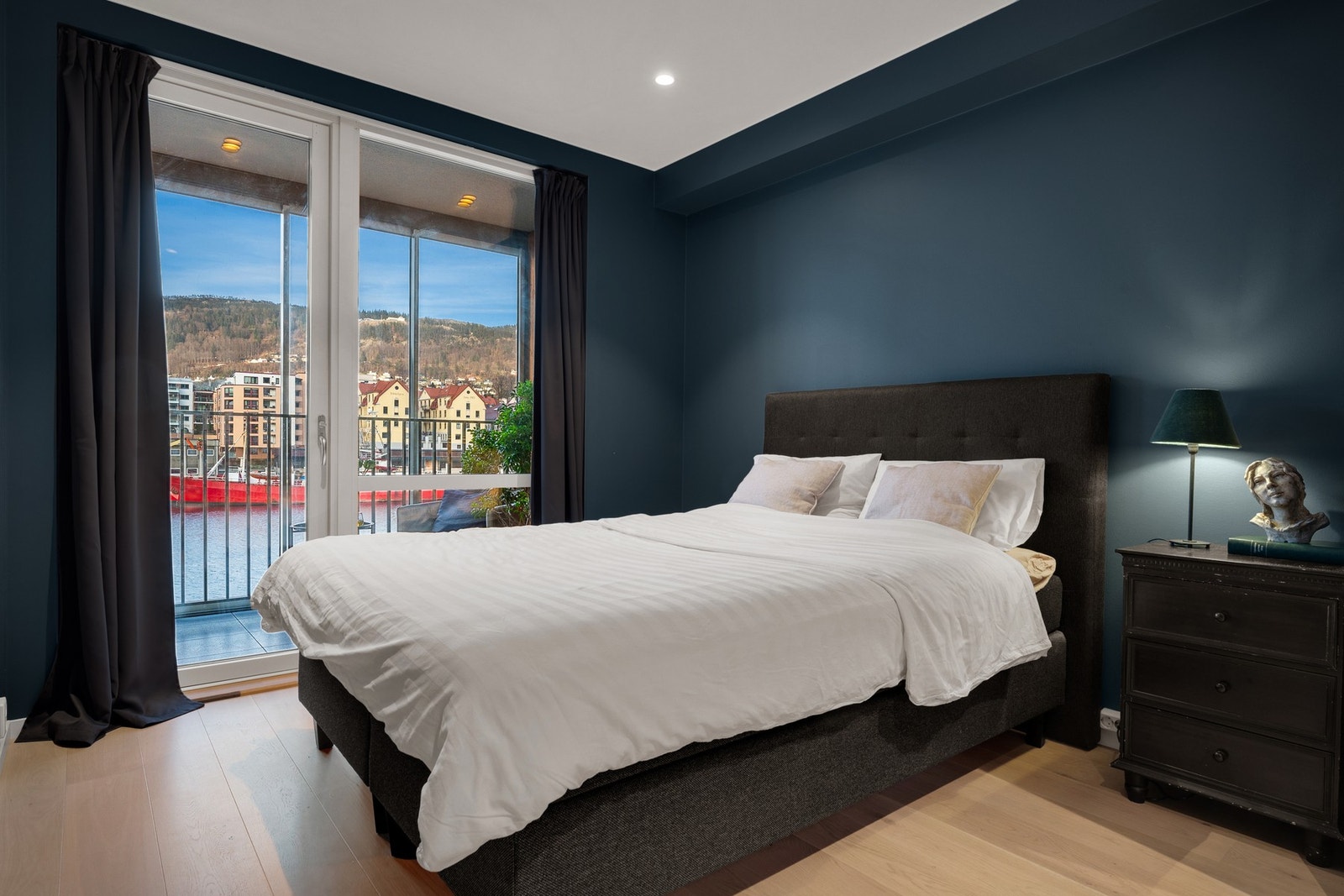 - Hovedsoverommet måler hele 13,8 kvm - Galleribilde