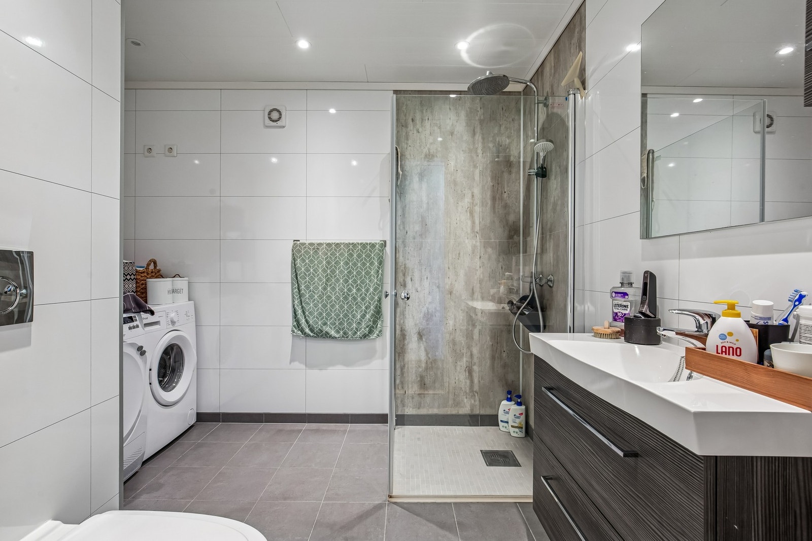 Bad/ vaskerom Galleribilde