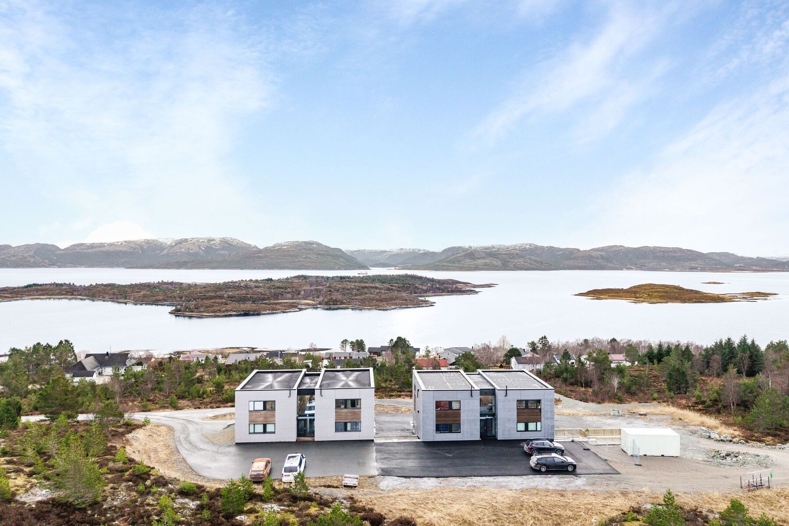 Moderne og flott 3-roms leilighet beliggende øverste i ett boligfelt i Tuvheia på Hestvika Galleribilde