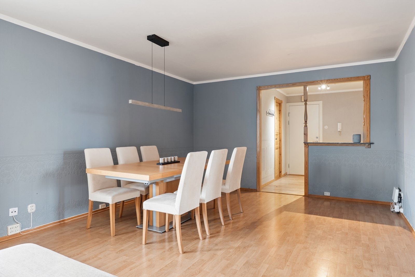 Spisegruppen tar plass i egen sone og inviterer til sosiale og hyggelige måltider med kjente og kjære. Galleribilde