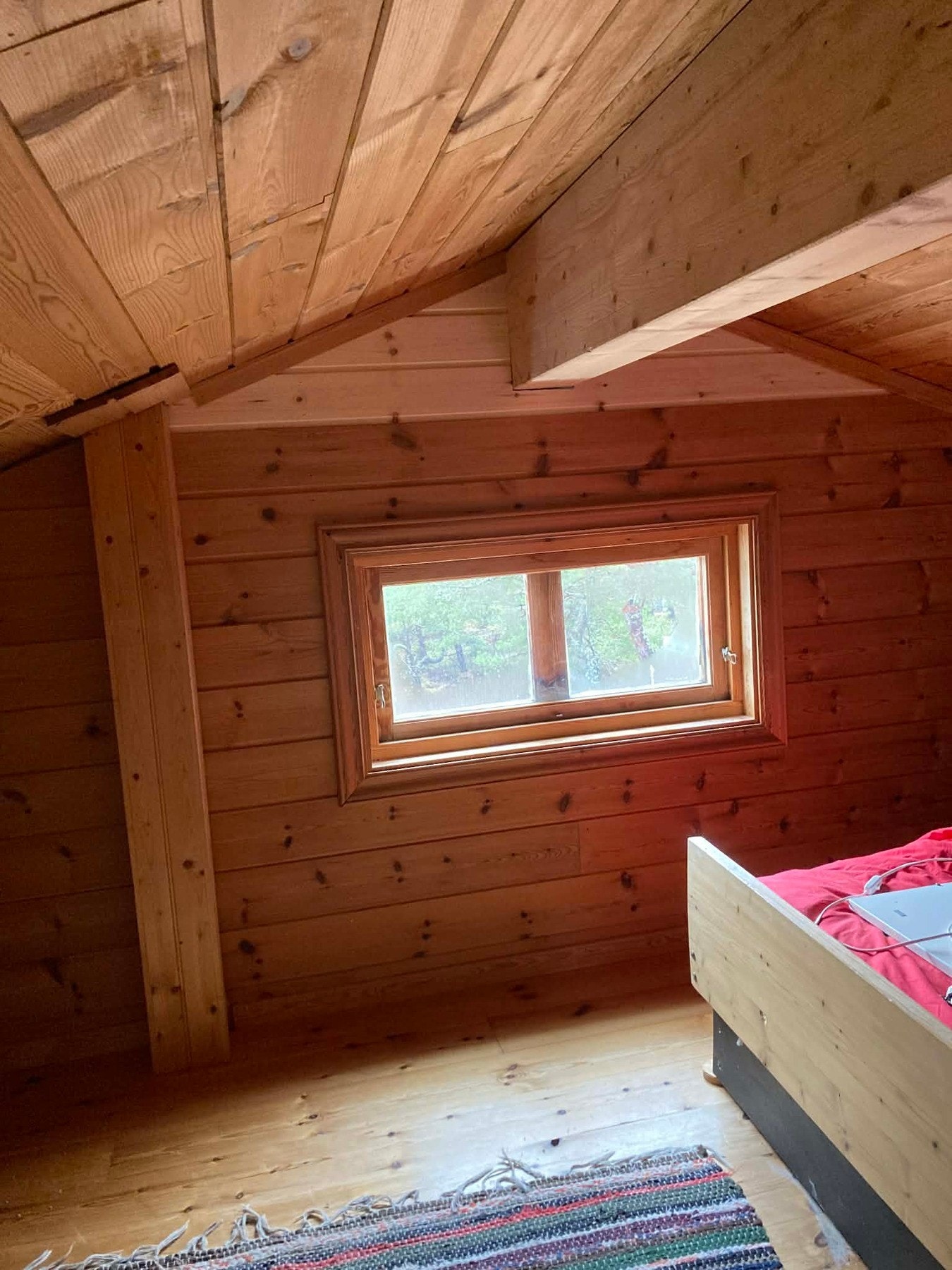 Foto fra selger som viser nyoppsatt drager Galleribilde