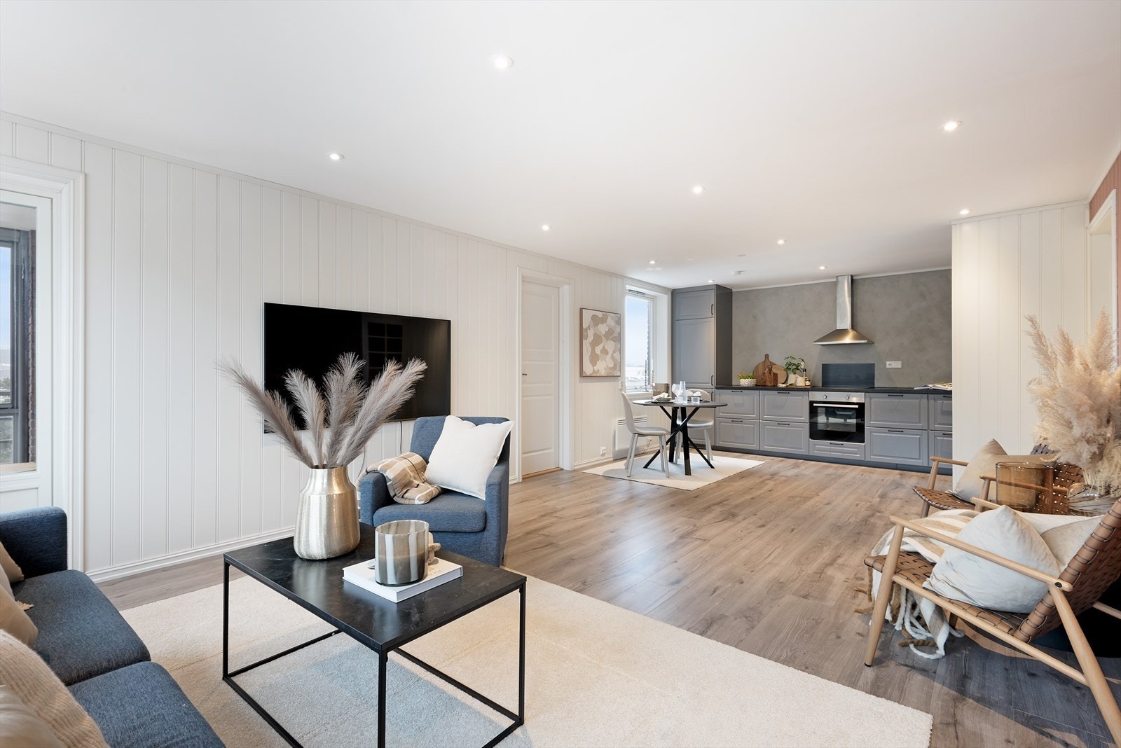 Lyst og nøytralt fargevalg. Galleribilde