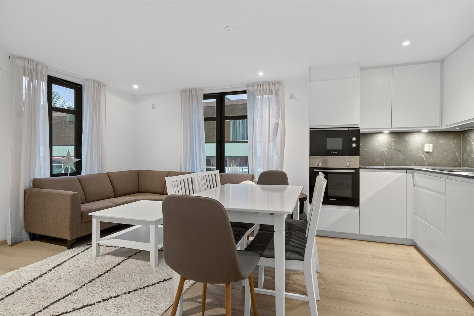 Leiligheten i 2.etasje. Galleribilde